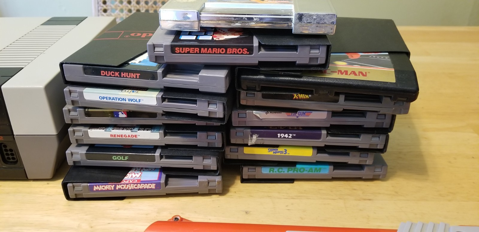 Original Nintendo NES Console Controllers, Zapper, 14 games, New 72 pin, READ