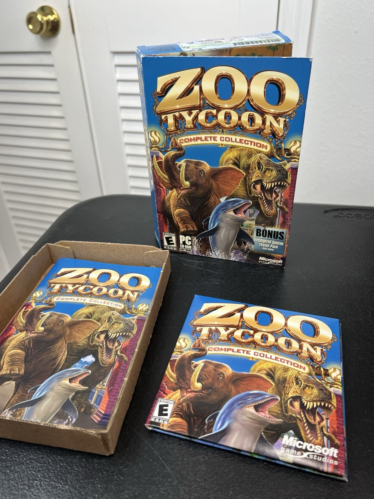 Zoo Tycoon: Complete Collection (PC, 2003), Both Discs Pristine