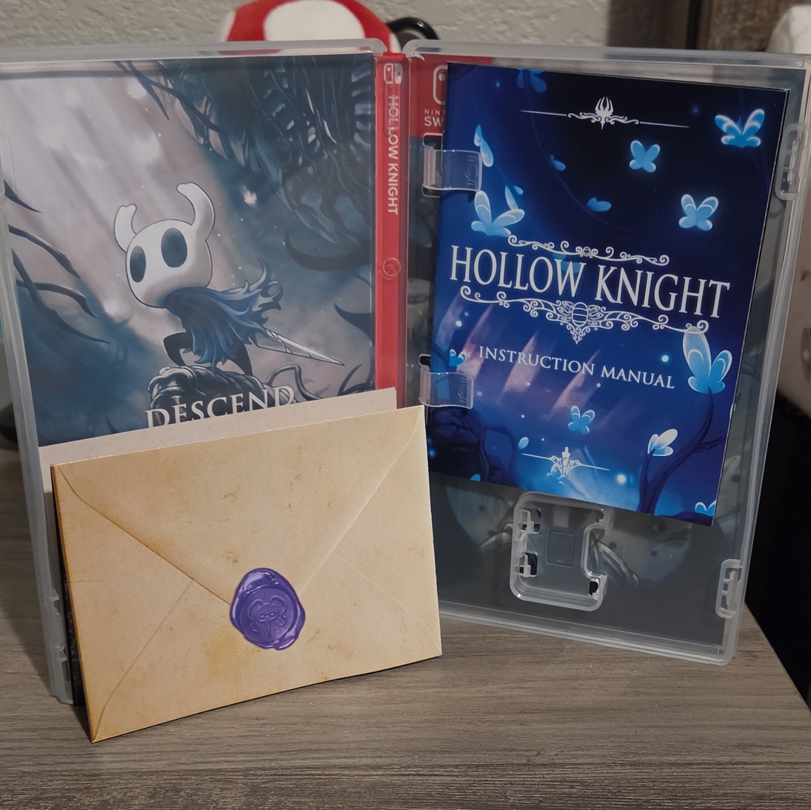 Hollow Knight Nintendo Switch Game Case + Manual + Map NO GAME Included