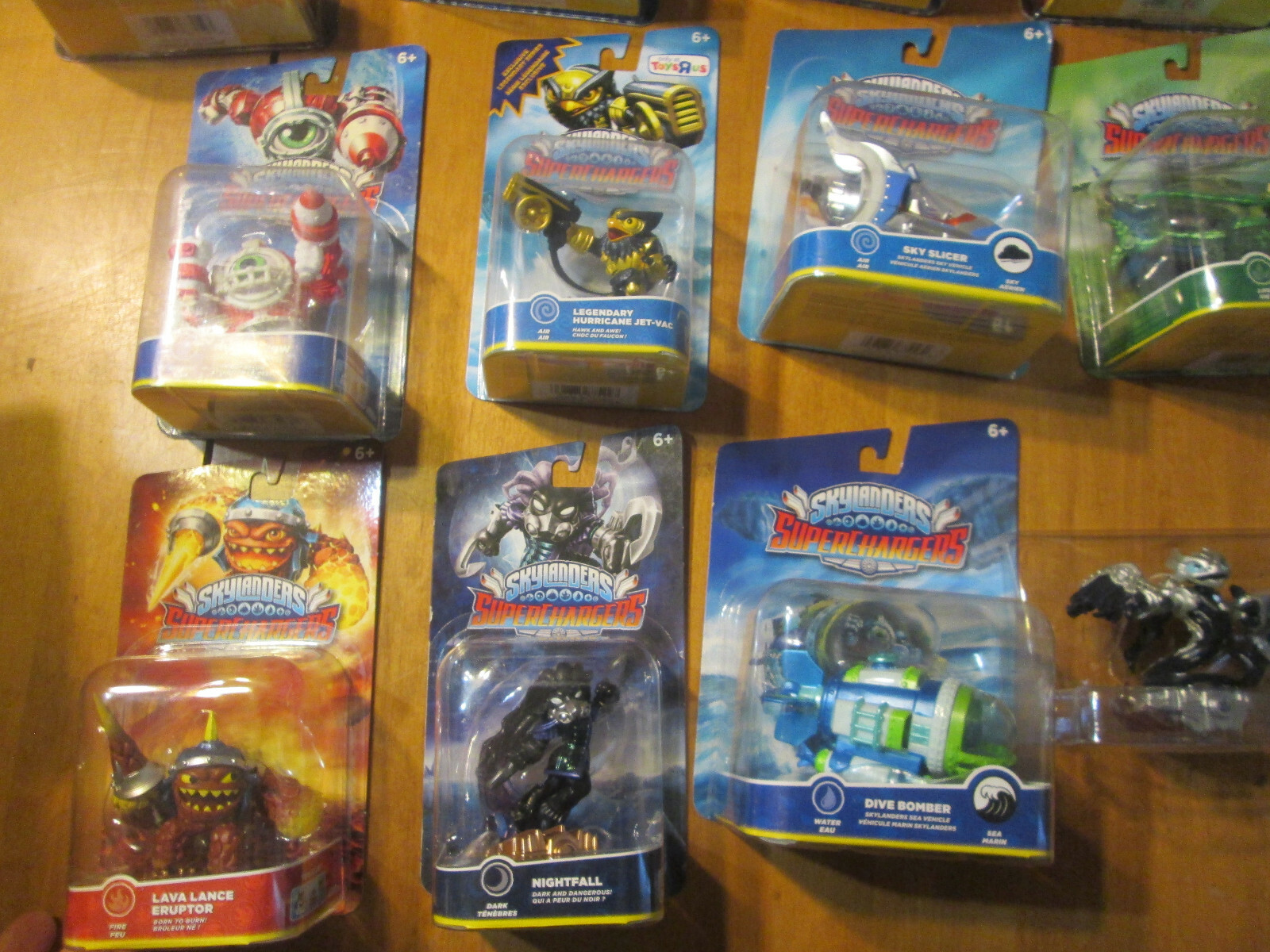 LOT 34 Skylanders SuperChargers DIFFERENT SET ALMOST COMPLETE BUZZ WING KAOS ++