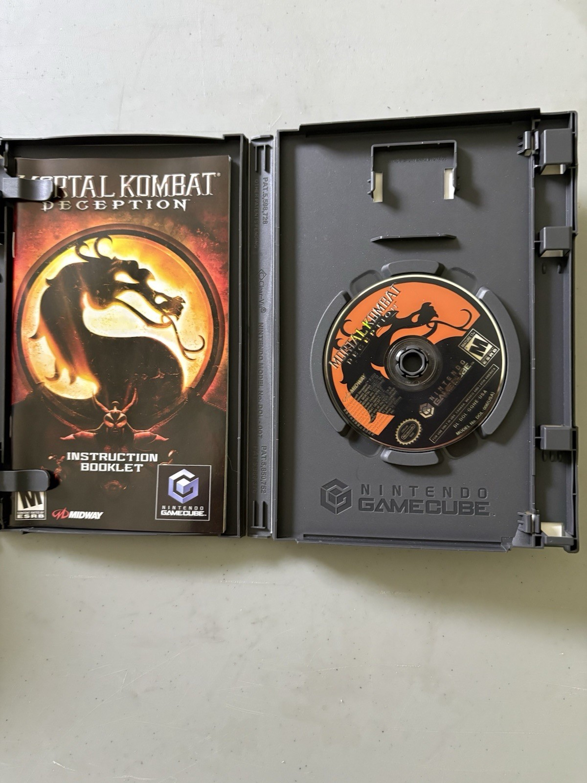 Midway Mortal Kombat: Deception (GameCube, 2004) Manual Included M NTSC-U/C