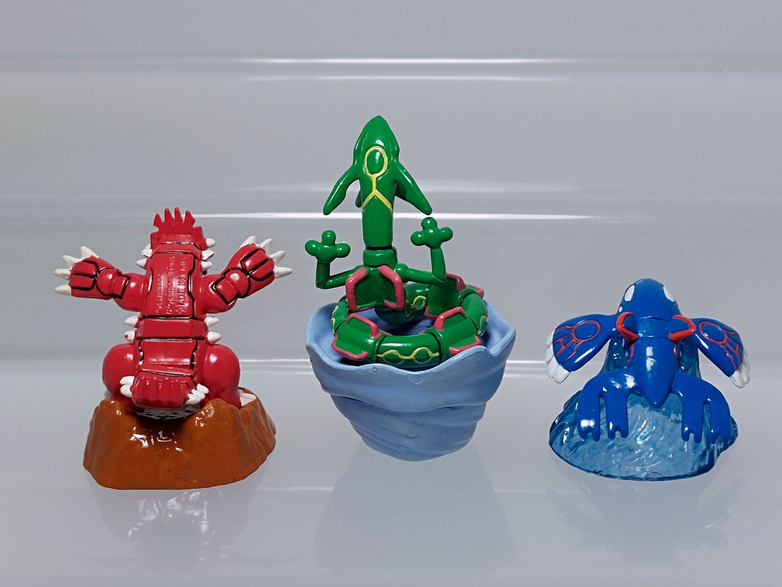 Groudon Rayquaza Kyogre Pokemon Ball Choco Footprint Figure Tomy 0.8-1.9in