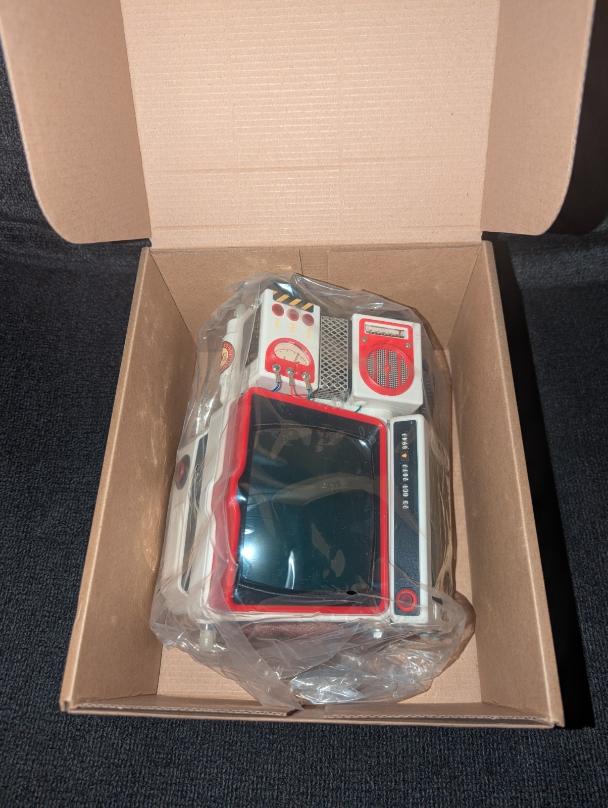 Fallout Pip-Boy 2000 Mk VI Red Rocket Limited Edition