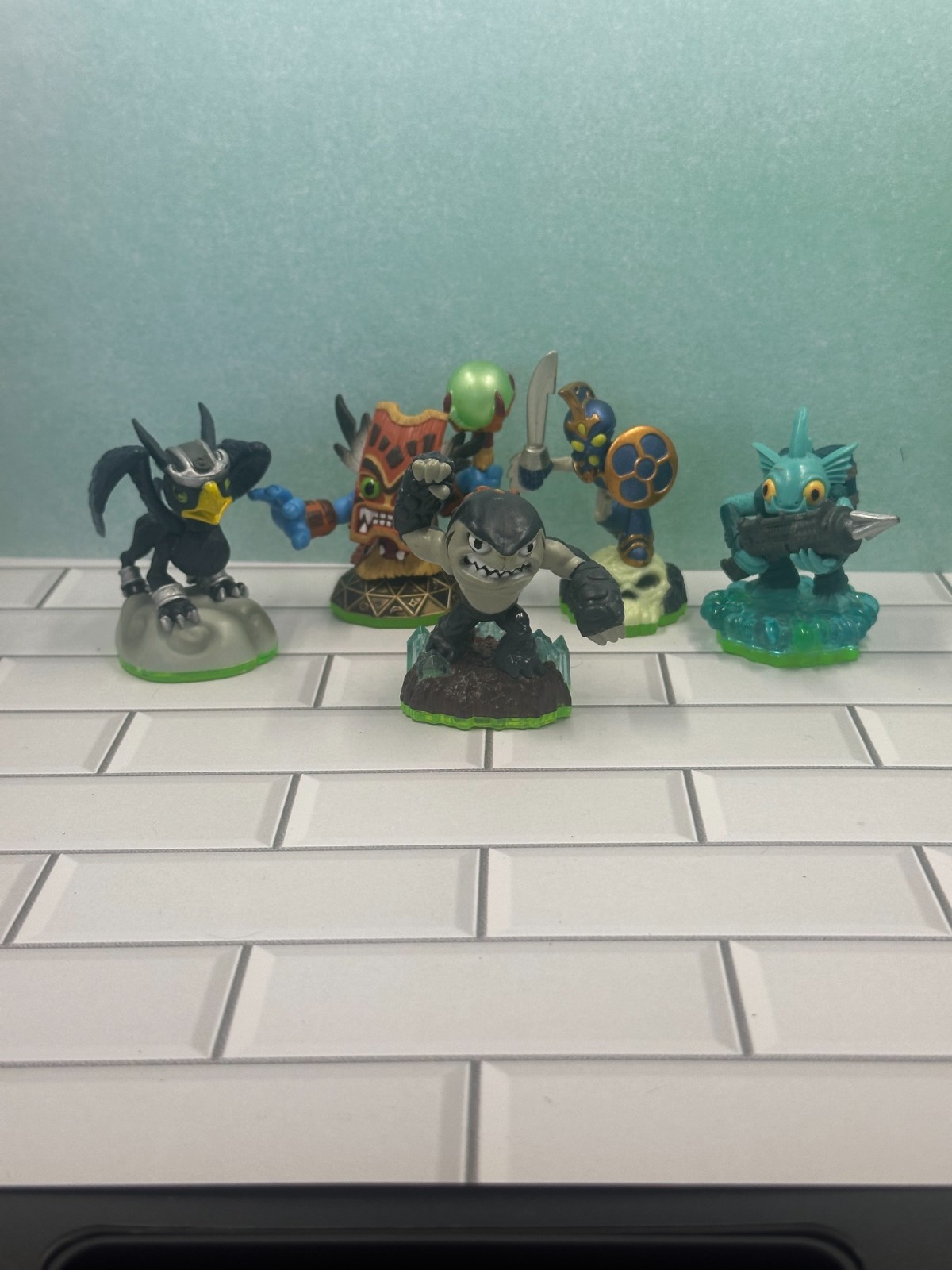 Full Skylanders Spyro’s Adventure (Except Trigger Happy) Figure Lot