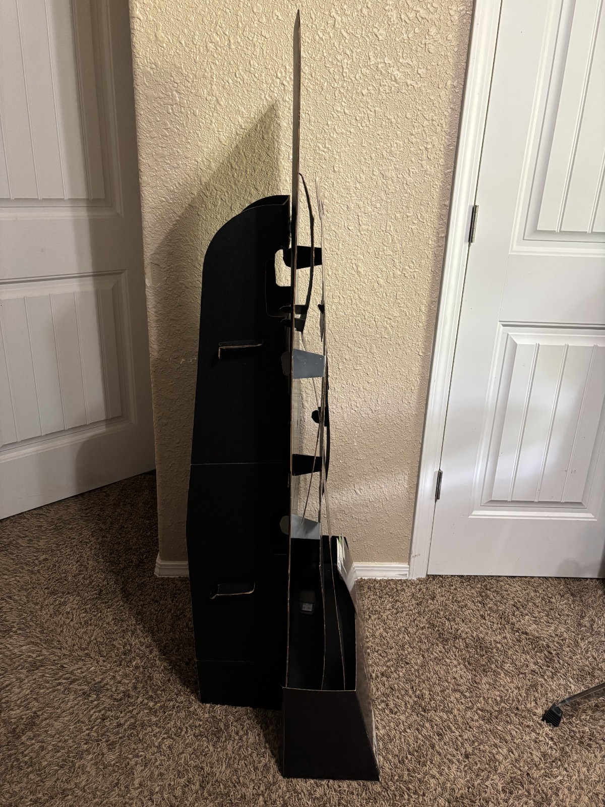 2011 ELDER SCROLLS V SKYRIM Standee Store Display Original GRAIL Launch XBOX 360