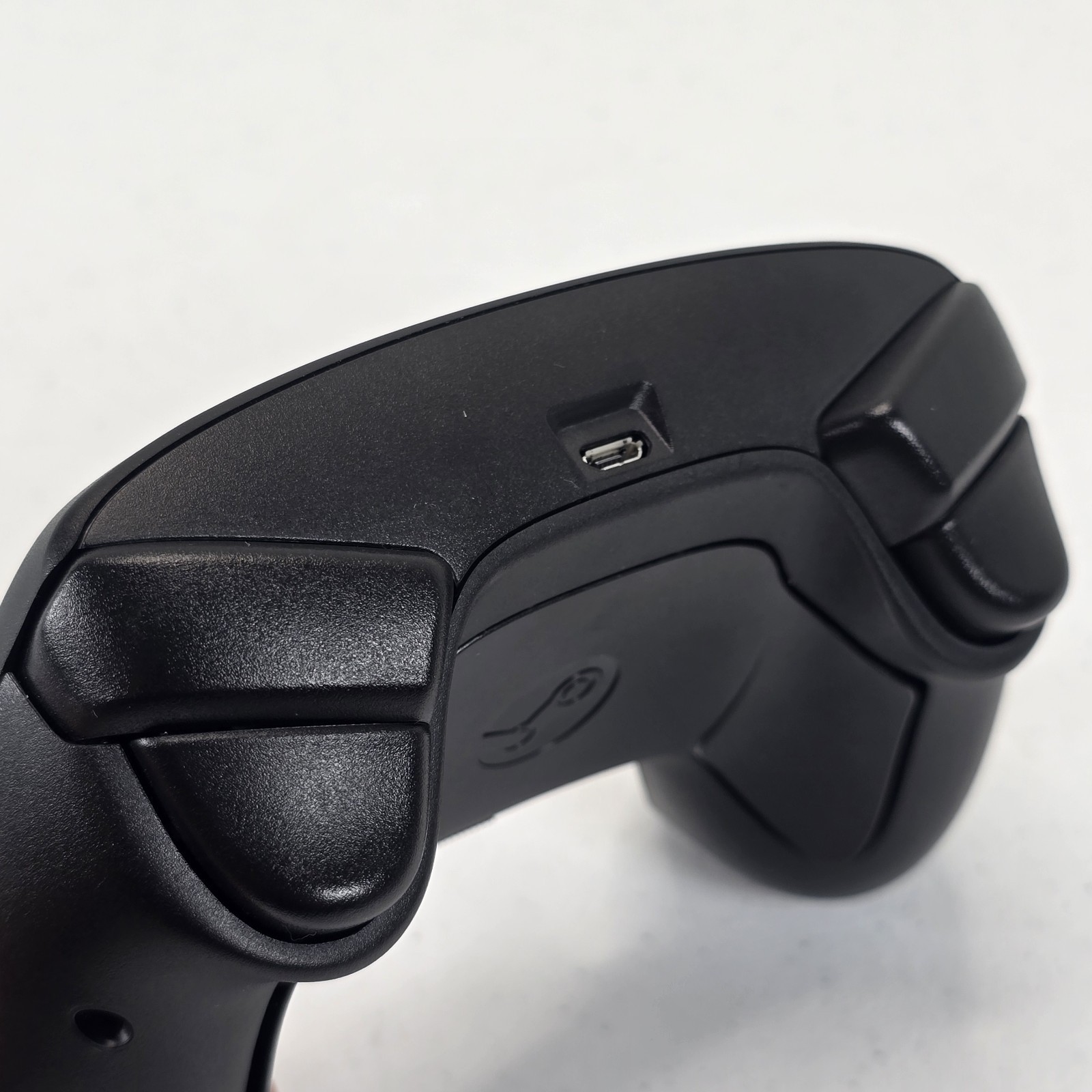 Steam Controller – Model 1001 – No Dongle (Controller ONLY)