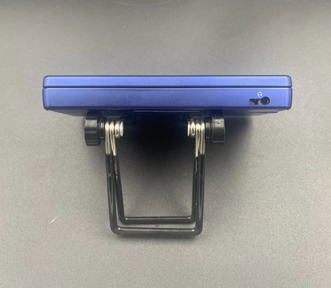 Nintendo DSi Metallic Blue Handheld Console with Charger Case From Japan