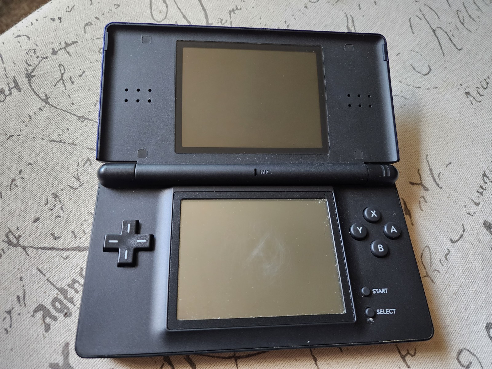 Nintendo DS Lite Colbalt Blue with box, manual and charger