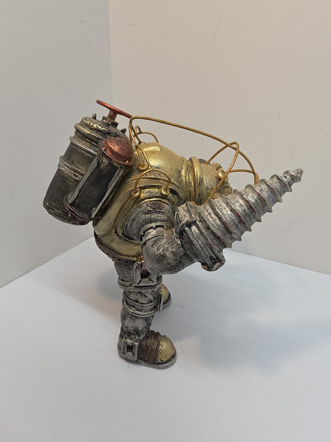Bioshock Collector’s Edition 2007 “Big Daddy” 6in Resin Video Game Figure Statue