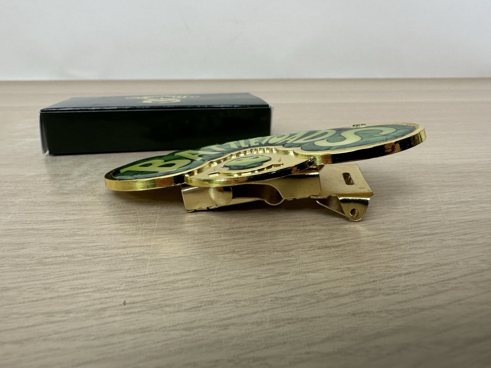 Loot Crate Battletoads Belt Buckle Microsoft 2017 Rare Golden Green Exclusive