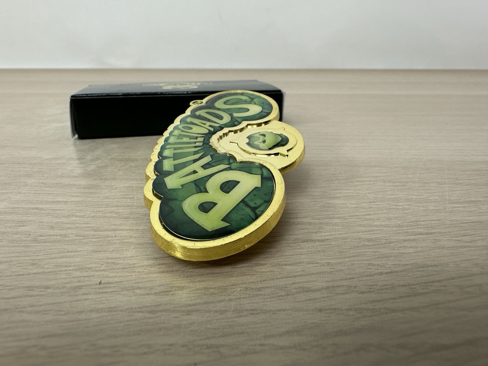 Loot Crate Battletoads Belt Buckle Microsoft 2017 Rare Golden Green Exclusive