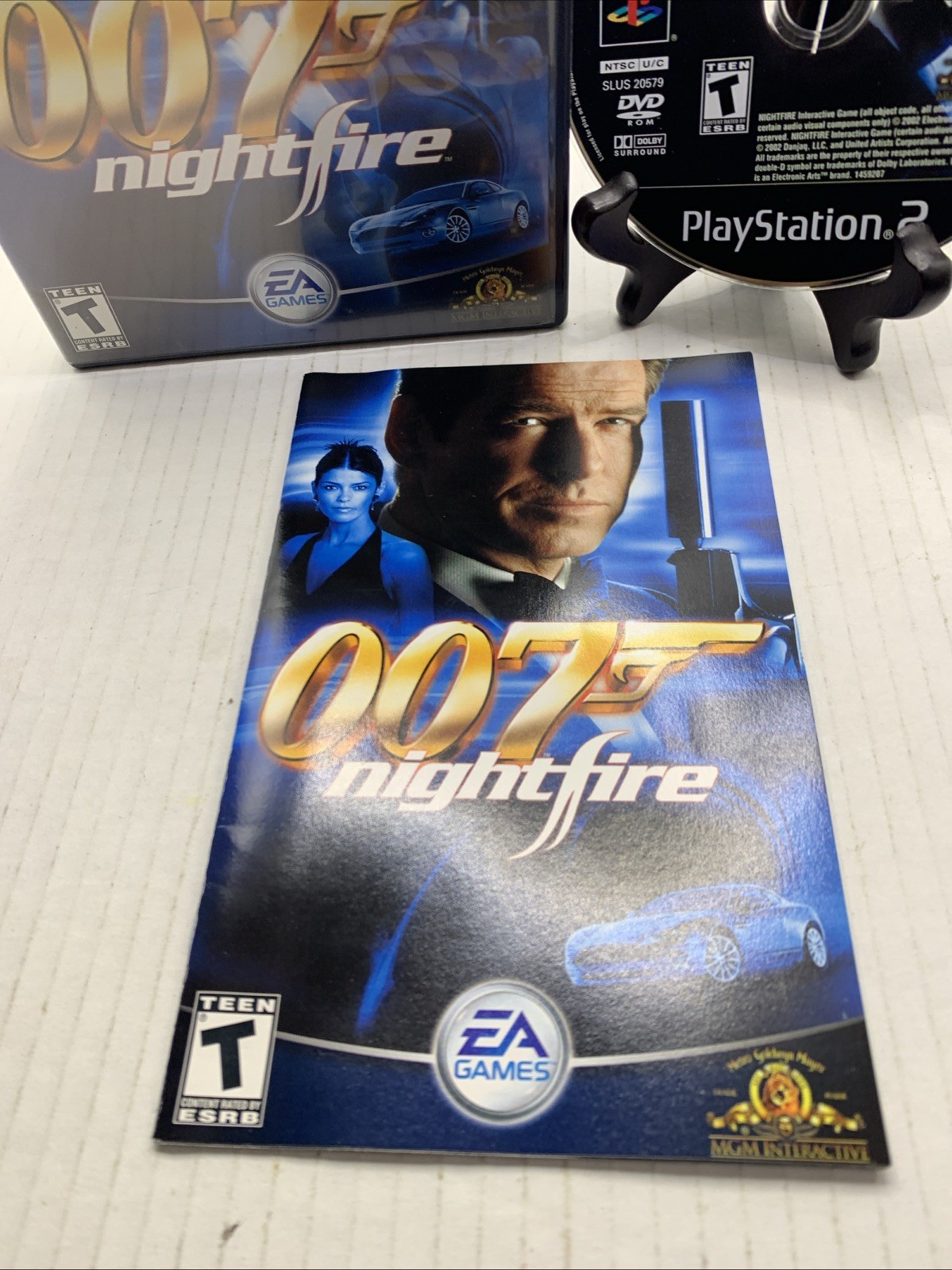 Mint Condition James Bond 007: NightFire (Sony PlayStation 2, 2002) See Pics CIB