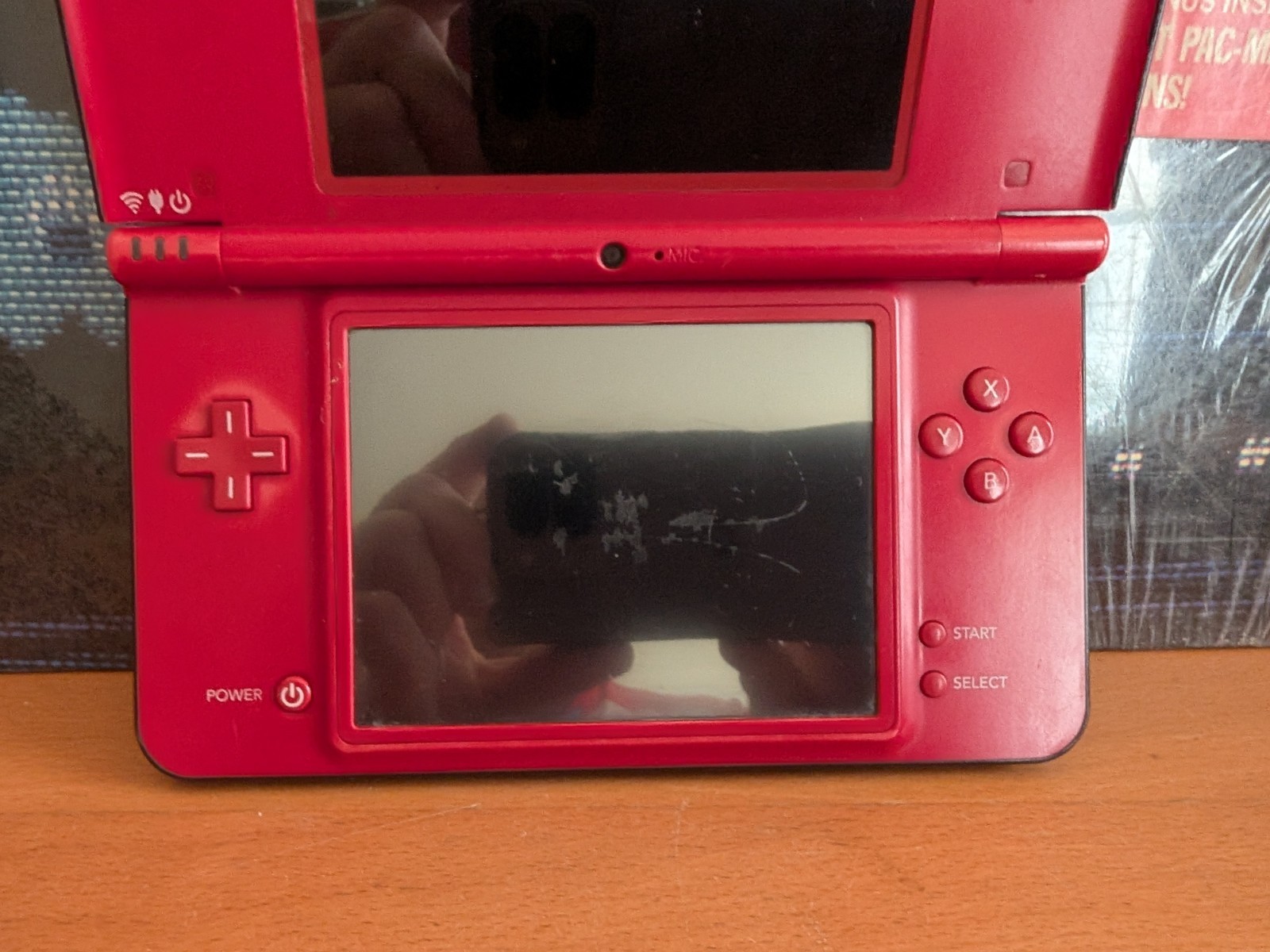 Nintendo DSi XL Super Mario Bros 25th Anniversary Edition Red