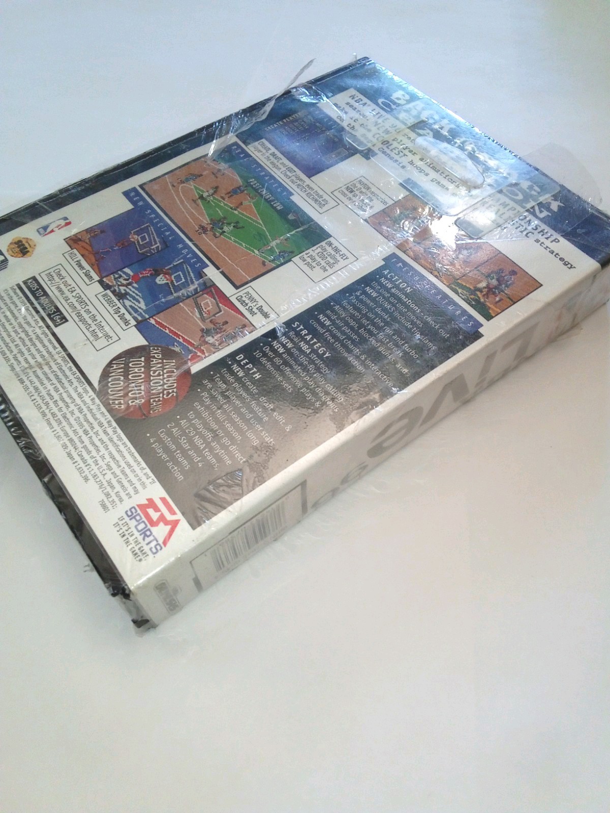 NBA Live 96 Basketball (Sega Genesis, 1995) Authentic Game Sealed New Complete