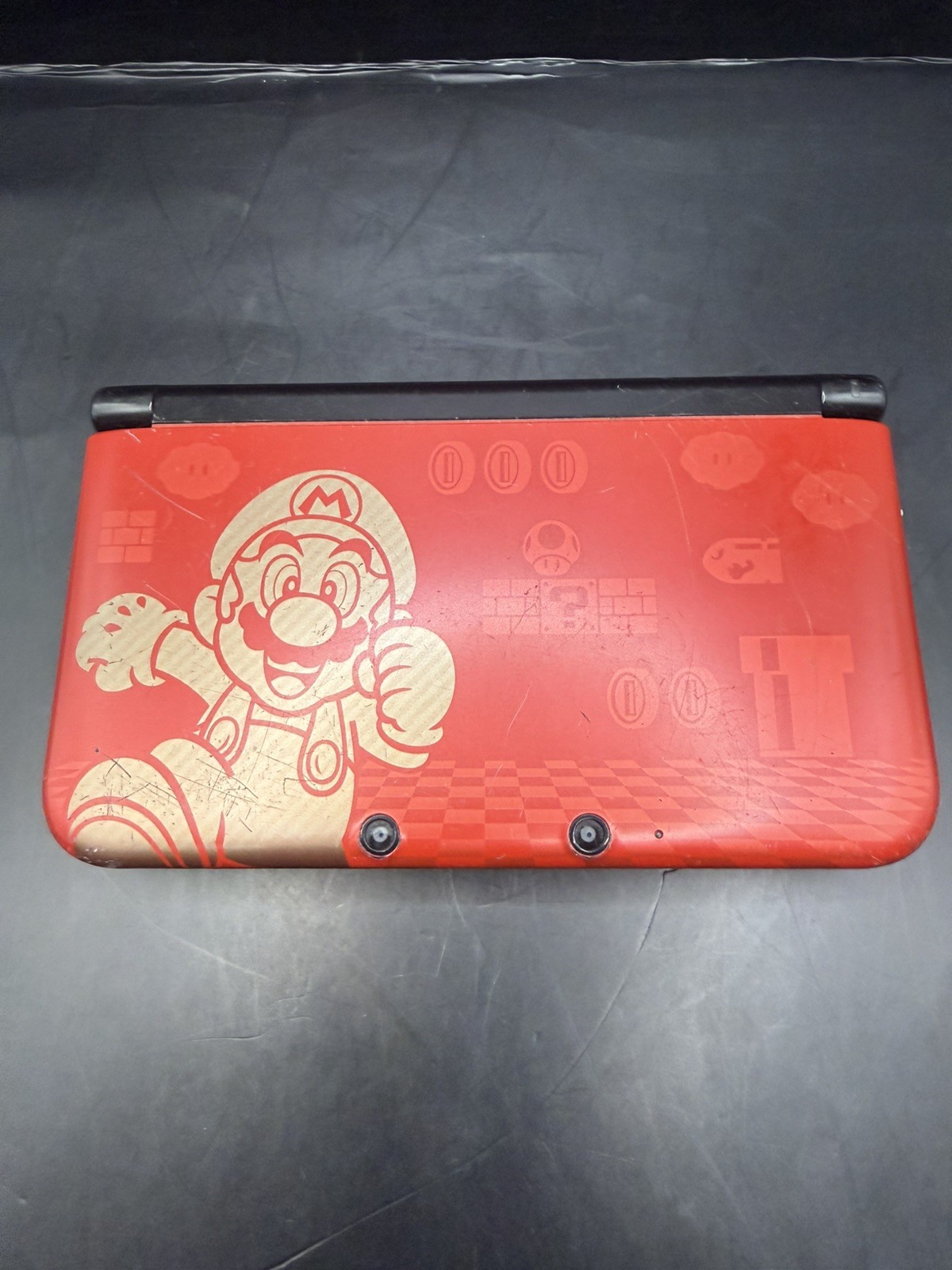 Nintendo 3DS XL Rare LE Super Mario Bros Red comes w/ Animal Crossing & 4 GB SD
