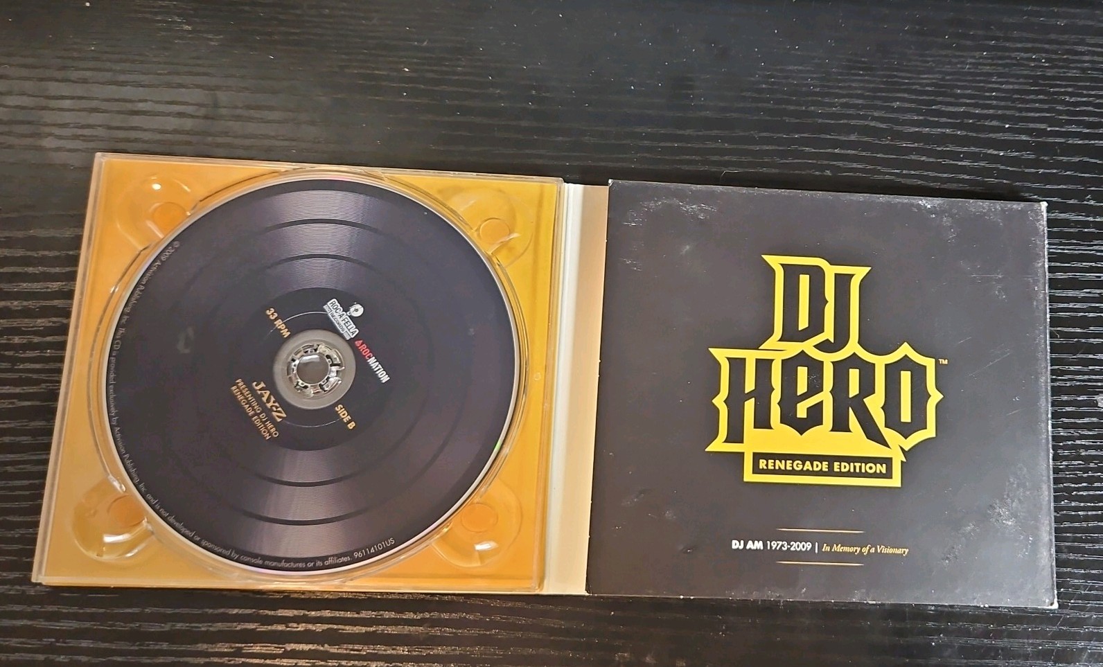 DJ Hero Renegade Edition Jay-Z & Eminem 2-CD Set