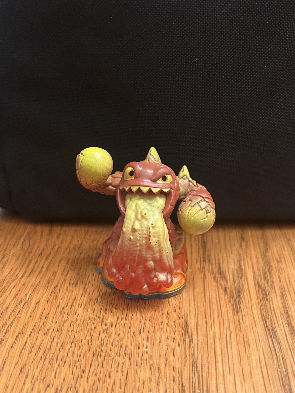 LOW Price Big Skylanders Bundle – FREE Shipping, READ DESCRIPTION.