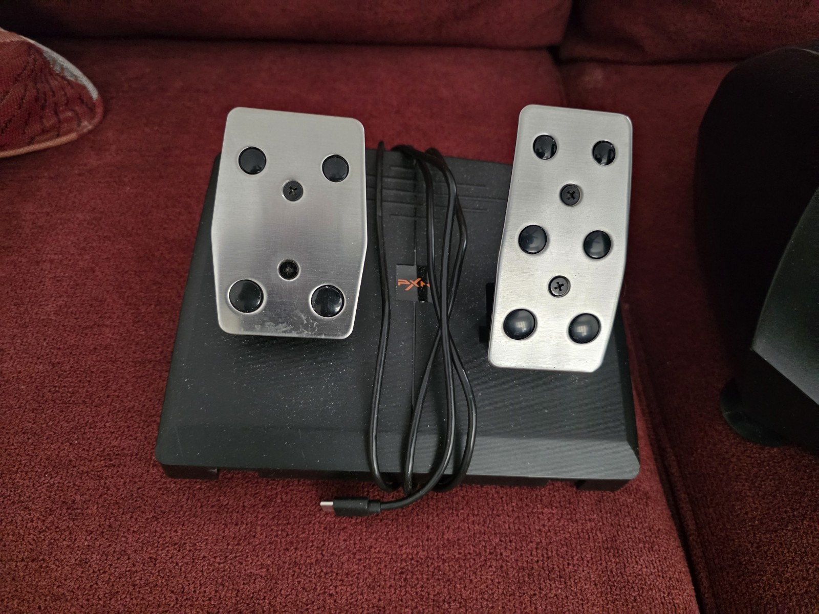 PXN V900 GEN2 Racing Wheel & pedals (2 pedal model)