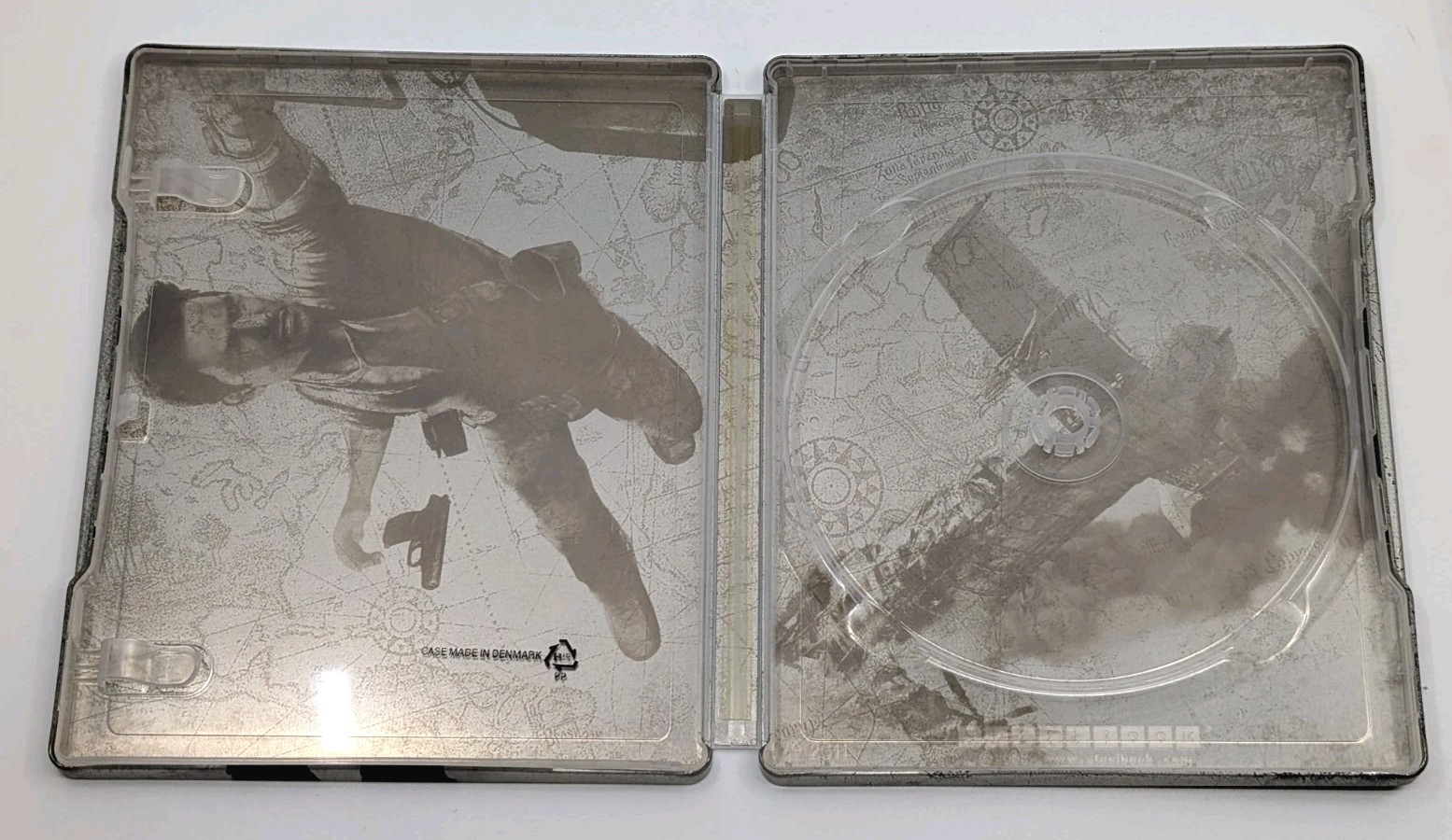 Uncharted Nathan Drake Collection Limited Special Edition Steelbook Artbook PS4