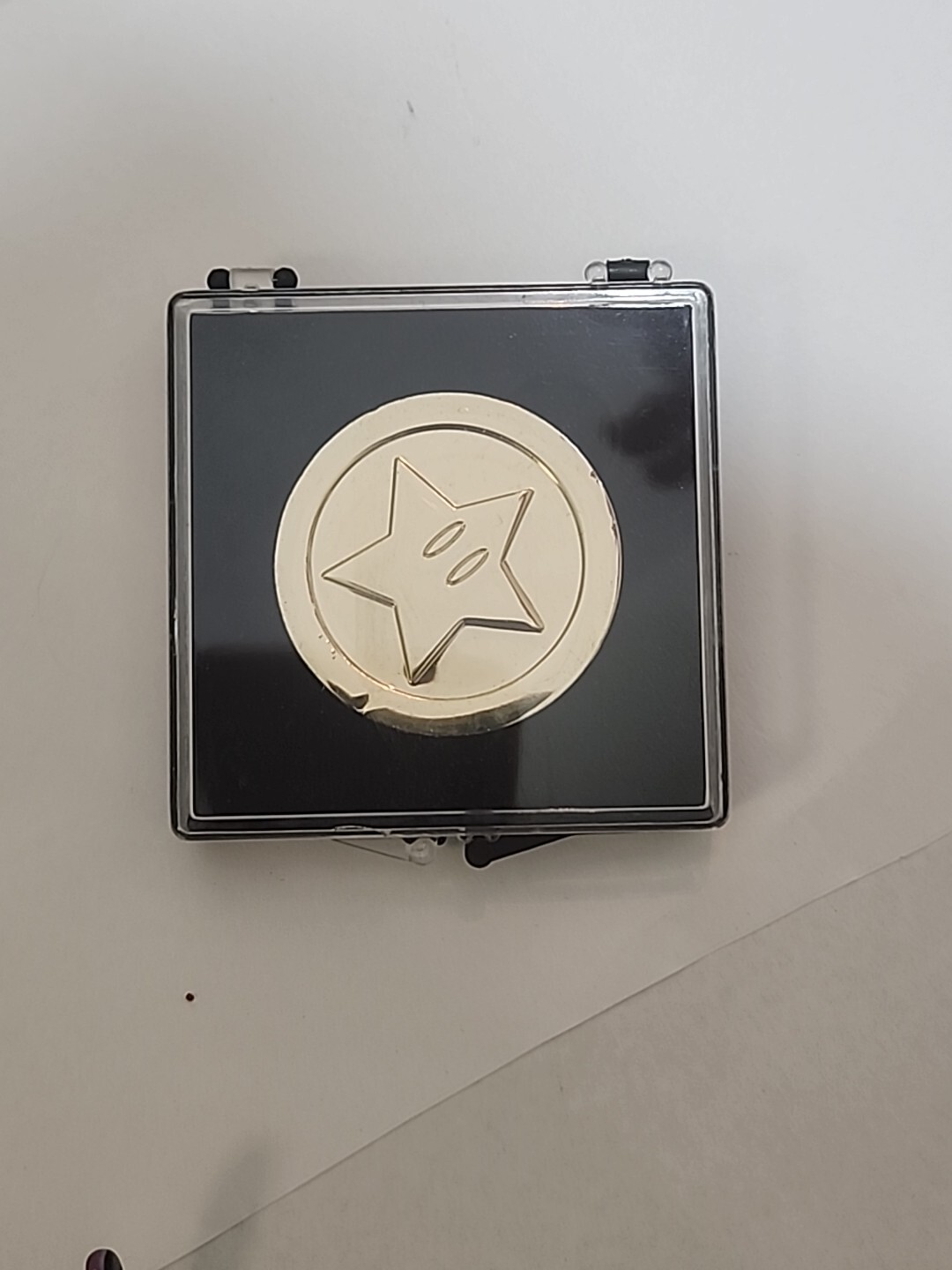 Super Mario Super Coin Toynk Wonderous Mystery Box Of Splendor Gold Metal Token
