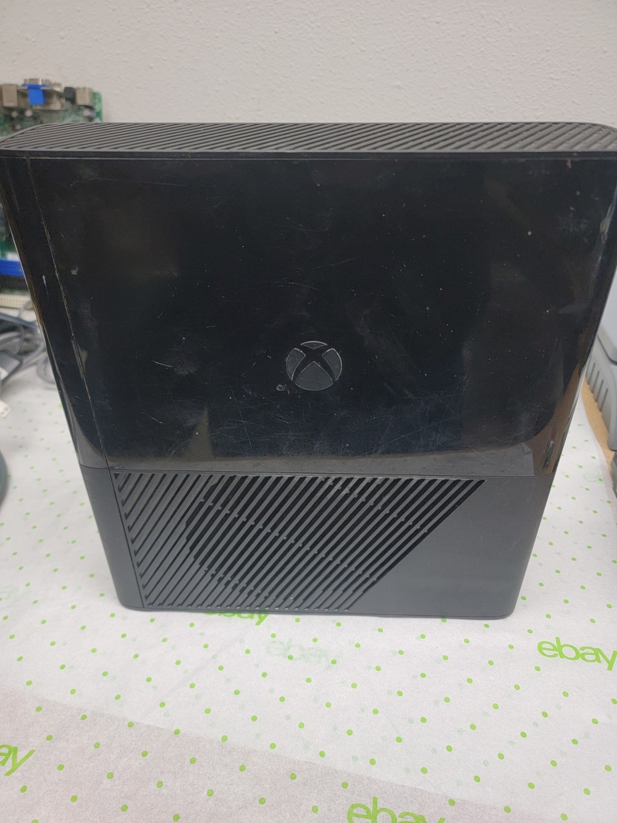 Xbox 360 E Console Model 1538 Console w/AC Powers on – No testing done