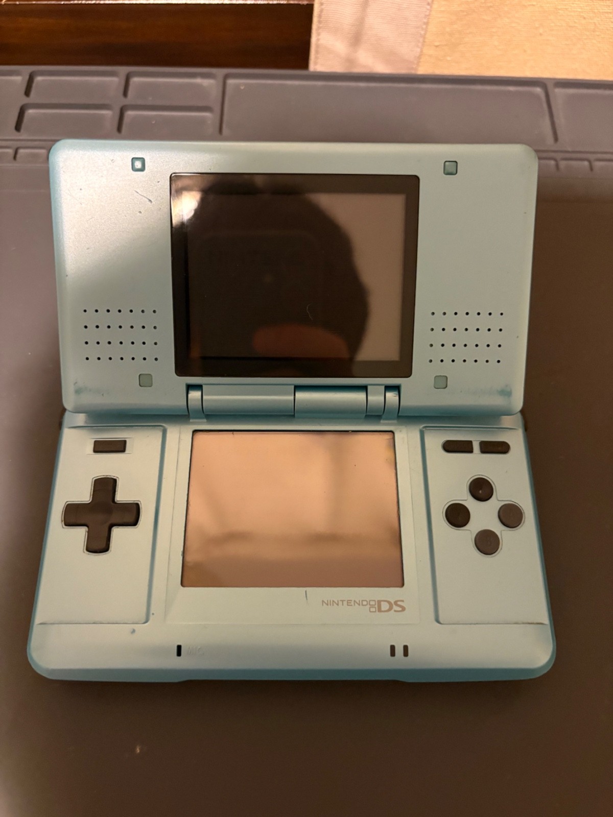 Nintendo DS Turquoise Blue Handheld System- Fair Condition- TESTED & WORKS! (1D)