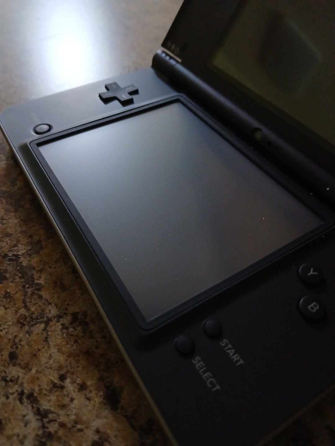 Nintendo DSi XL Handheld System With Charger – Read Description