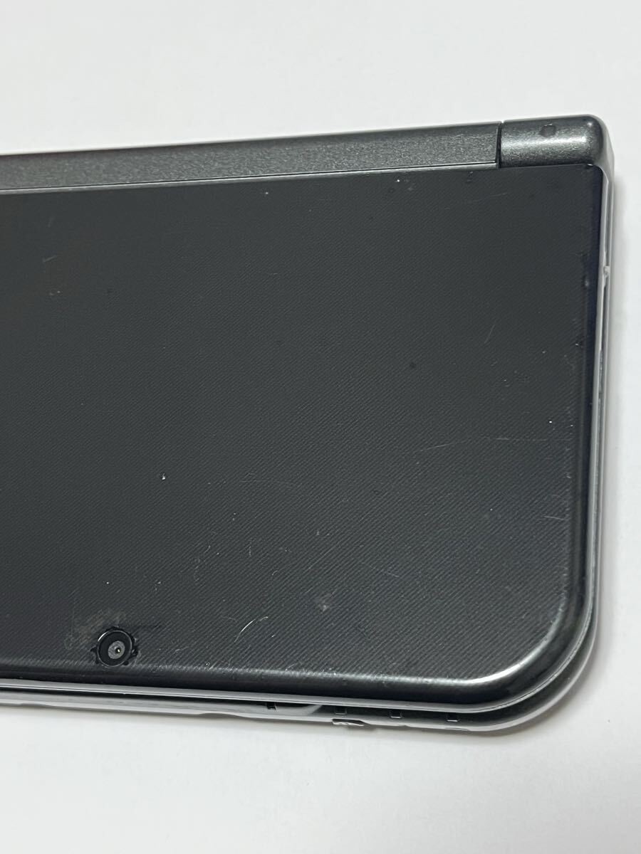 Japanese New Nintendo 3DS XL LL METALLIC BLACK only console RED-001