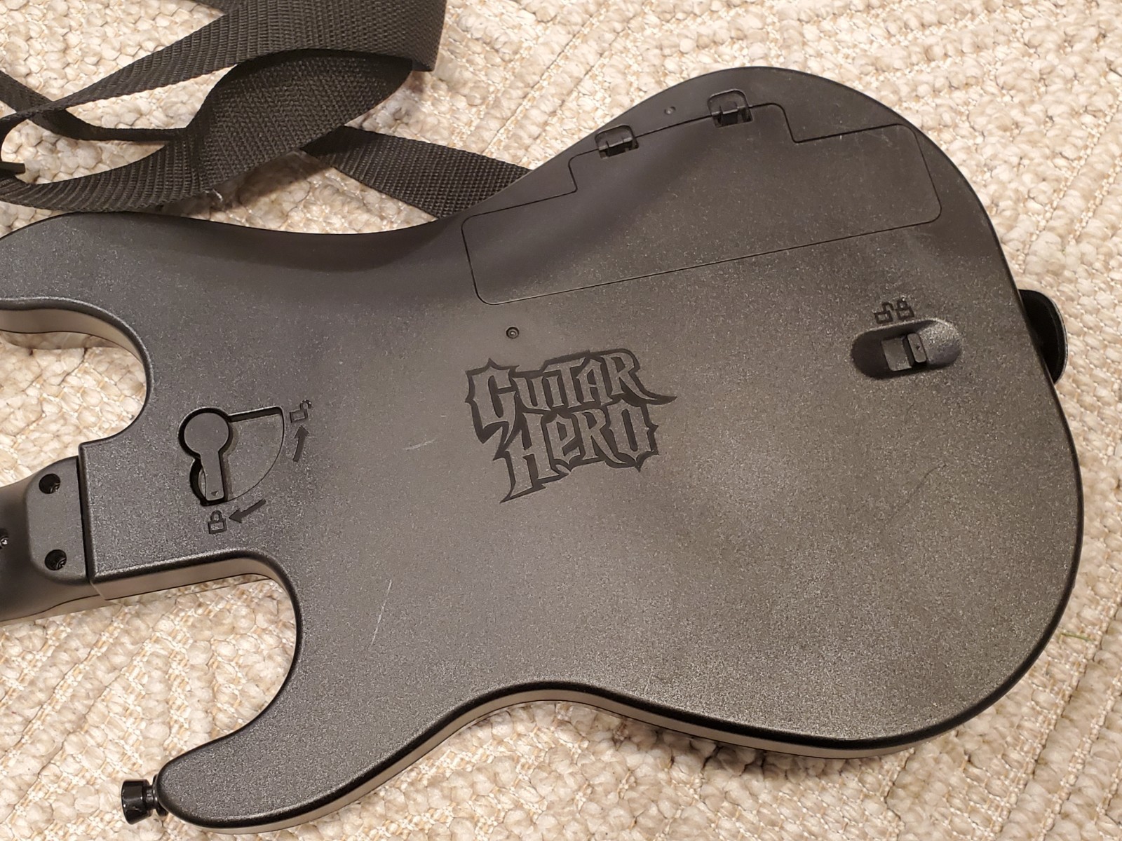 Nintendo Wii Guitar Hero Sunburst Guitar RedOctane 95455.805 *UNTESTED AS-IS
