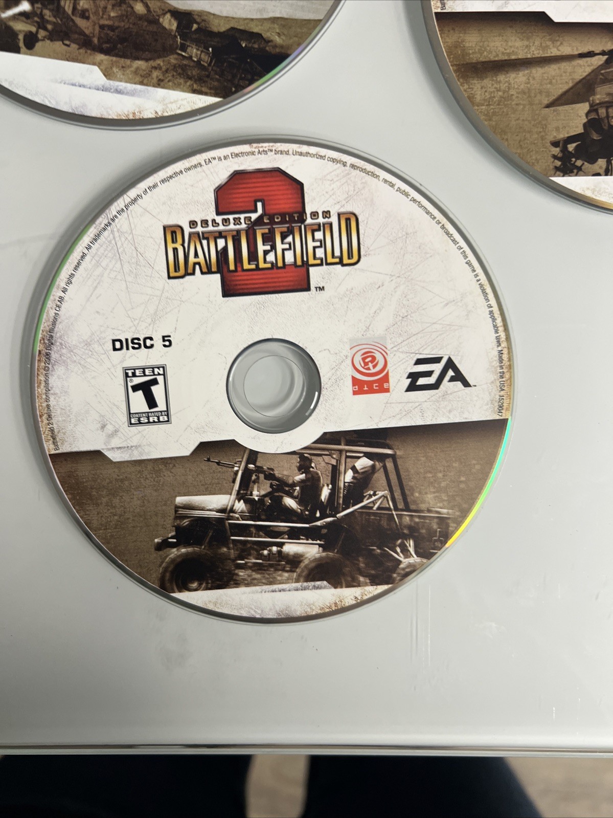 Battlefield 2 Deluxe Edition 5-Disc CD-ROM PC Game 2006 Windows XP Complete