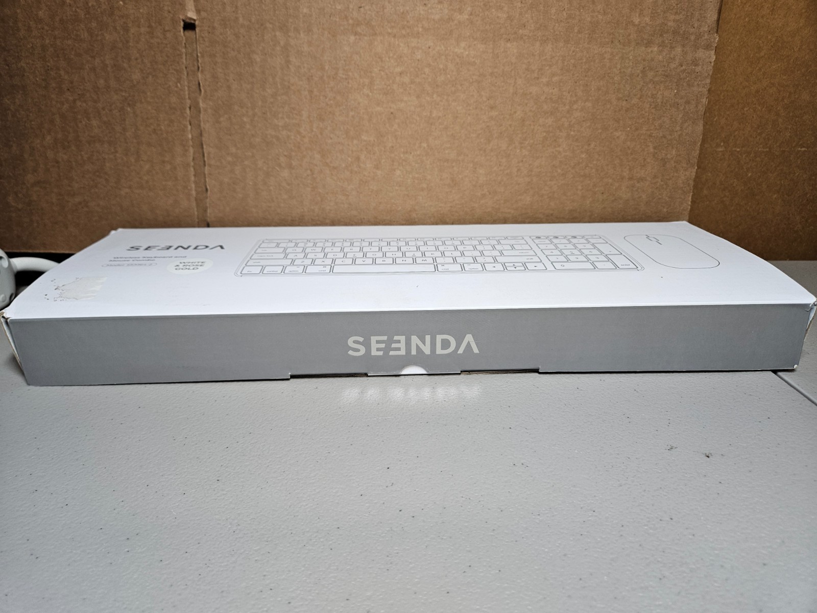 Seenda Wireless Keyboard Mouse for Mac, Multi-Device White Rose Gold New SKM64-2