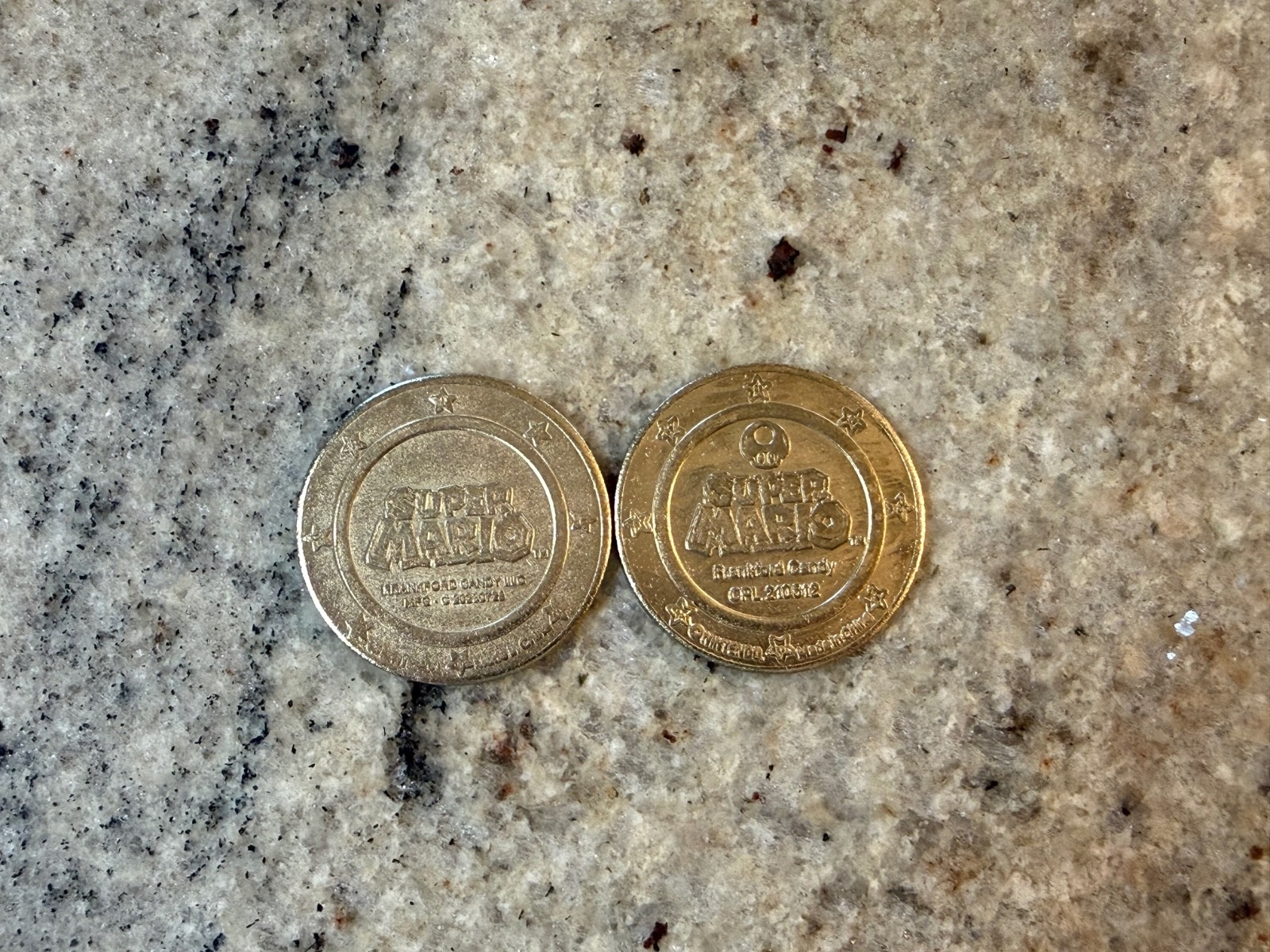 2 Super Mario Frankford Candy Wonderball Collector Coins – Mario & Daisy