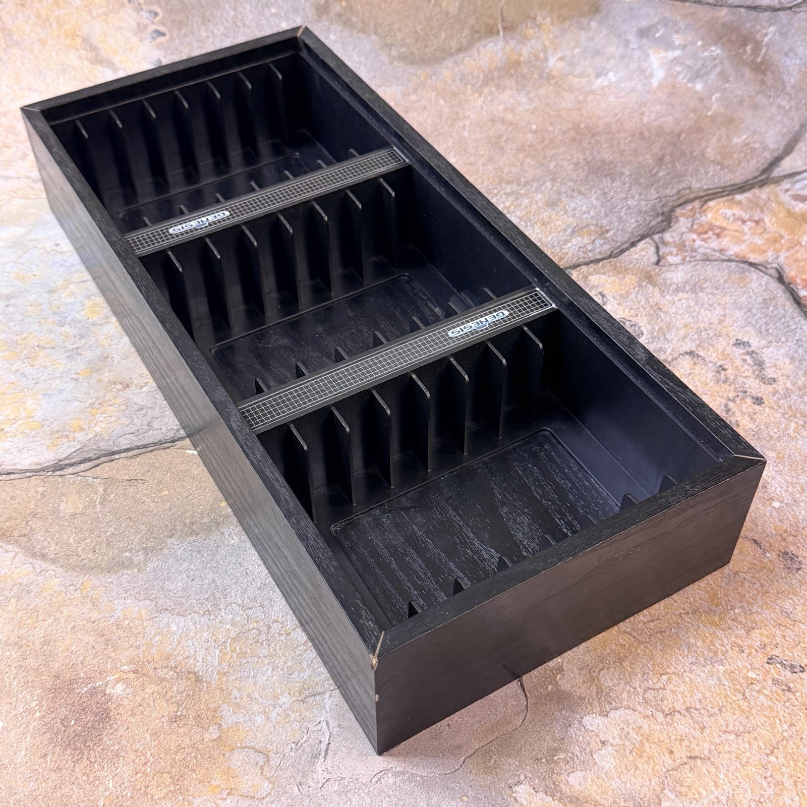Vintage SEGA Genesis 24 Video Game Cartridge Holder Wall Mount Storage **READ**