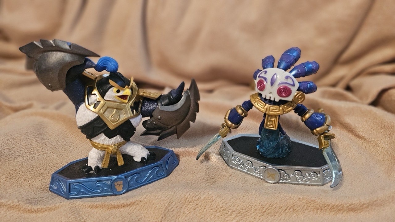 Skylanders Imaginators Master/Dark King Pen 8779788+Bad Juju Sensei 87818888