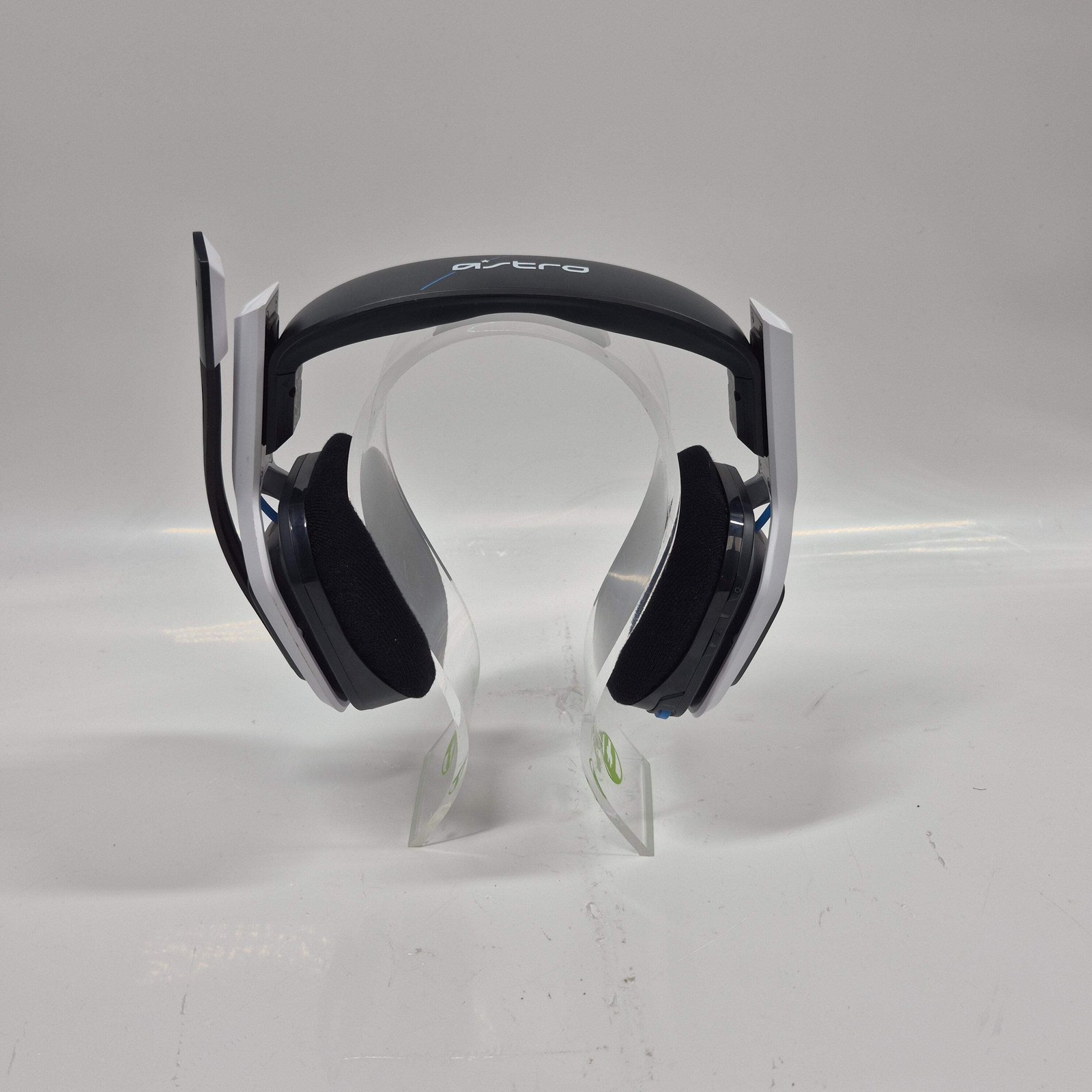 Astro A20 Gaming Headset White Wireless Gaming Headset Multi-Platform