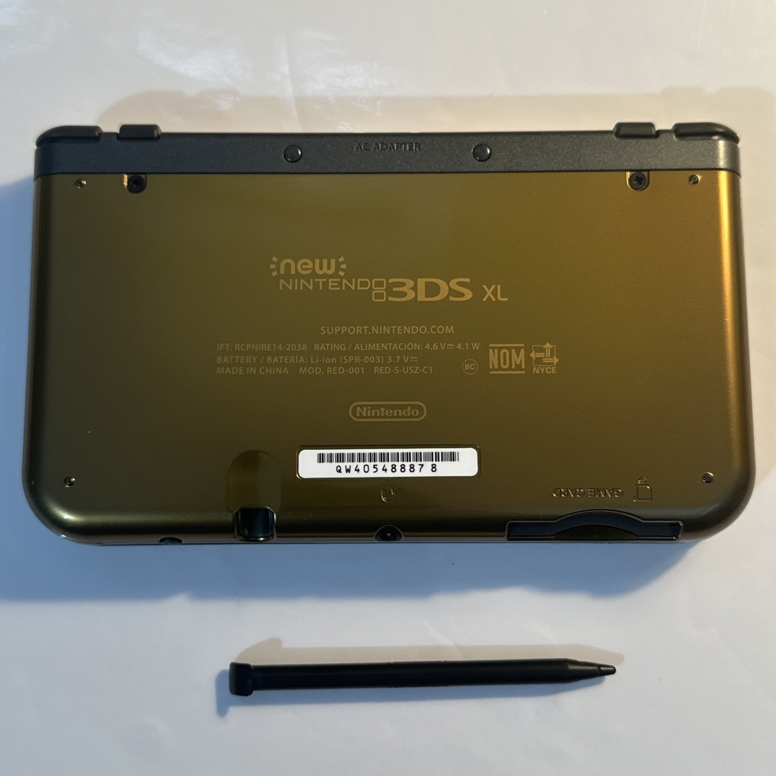 New Nintendo 3DS XL – Zelda Hyrule Edition – Complete CIB – Tested
