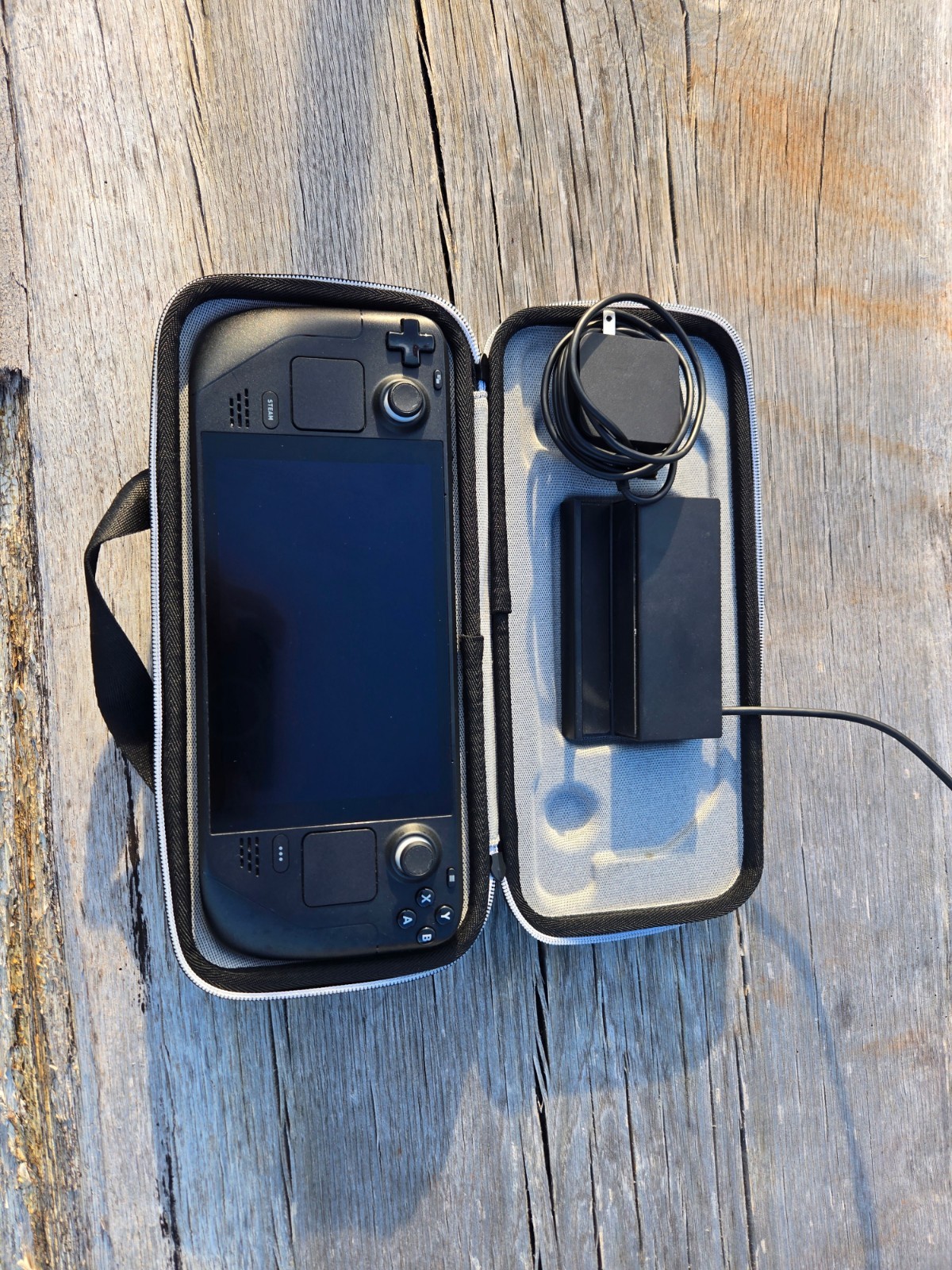 Valve Steam Deck 512GB + Anker Docking Station