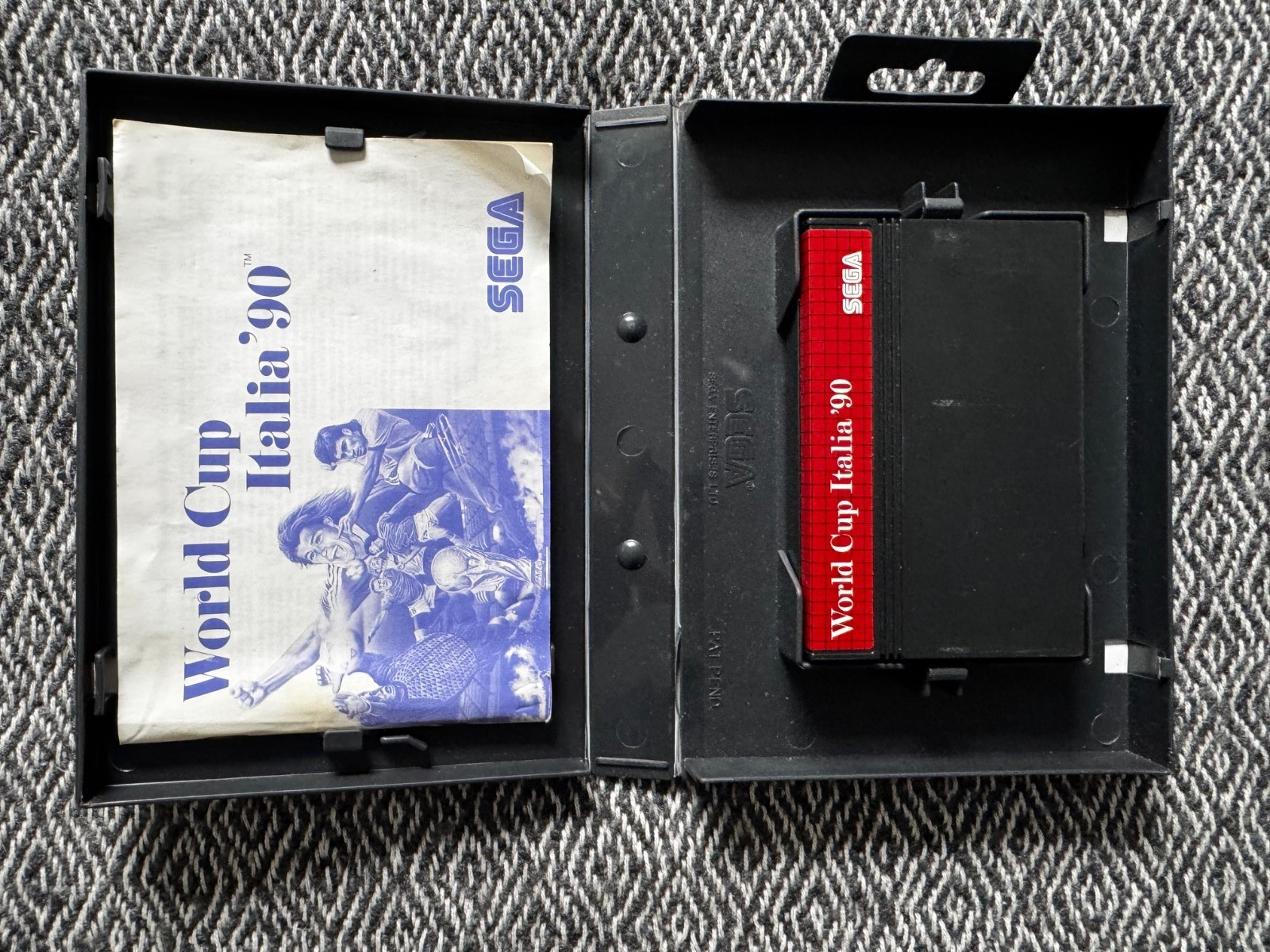 Master System World Cup Italia 90 Game Boxed & Manual Sega PAL (Works in US)