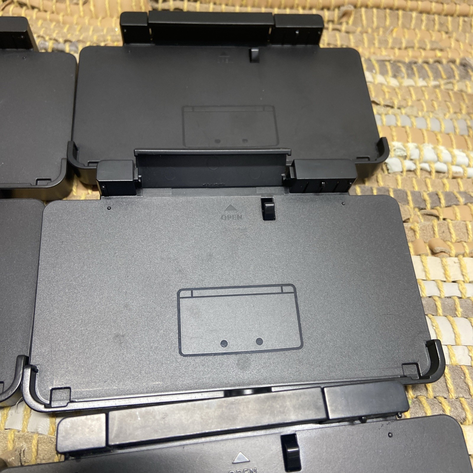 Lot Of 6 Original Nintendo 3DS Battery Charging Dock Cradle Base Black CTR-007