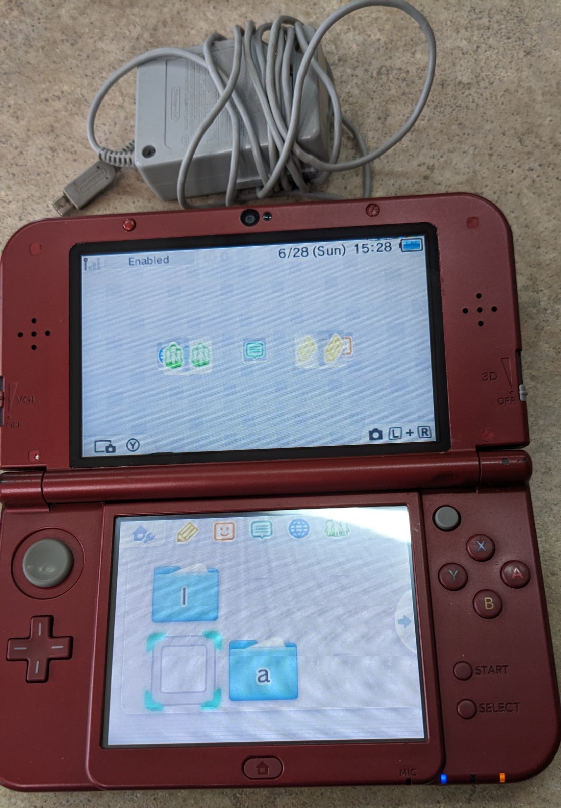 Nintendo New 3DS XL Red – Used w/ Charger – Read