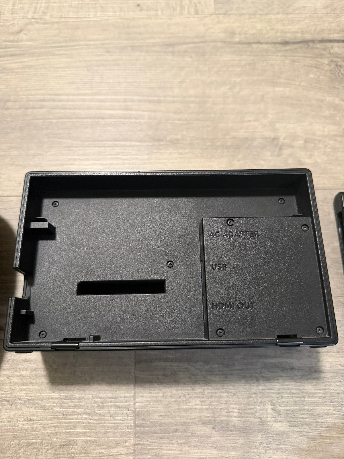 Nintendo HAC-001 32GB Switch Console, Used, Cosmetic Wear, Damaged SDCard Slot