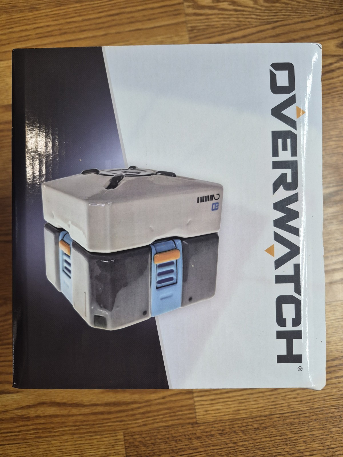 Overwatch 5 1/2″ x 6 3/4″ Loot Box Ceramic Cookie Jar