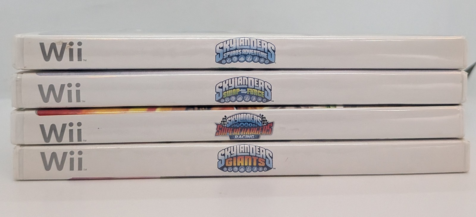 Lot of 4 Wii Skylanders Games Spyros Adventure, Giants, Superchargers,Swap Force