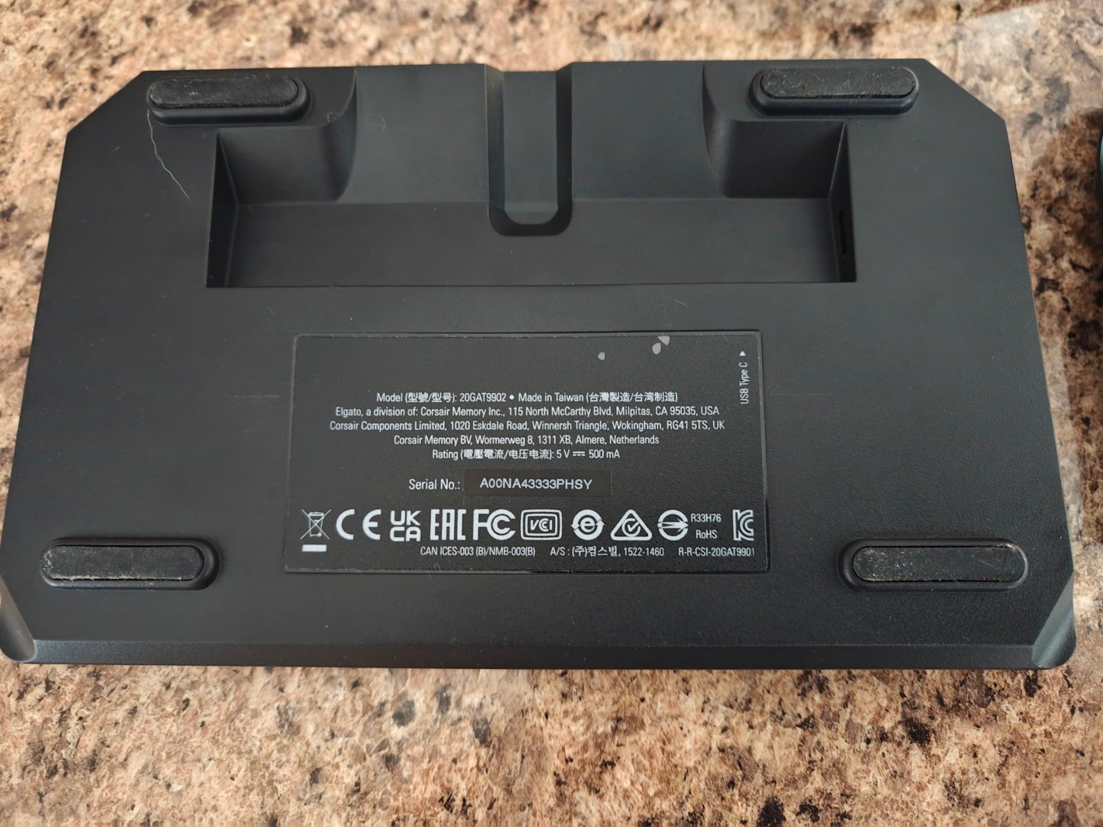 Elgato Stream Deck XL – 32 Key Macro Pad/Stream Controller (Model 20GAT9902)