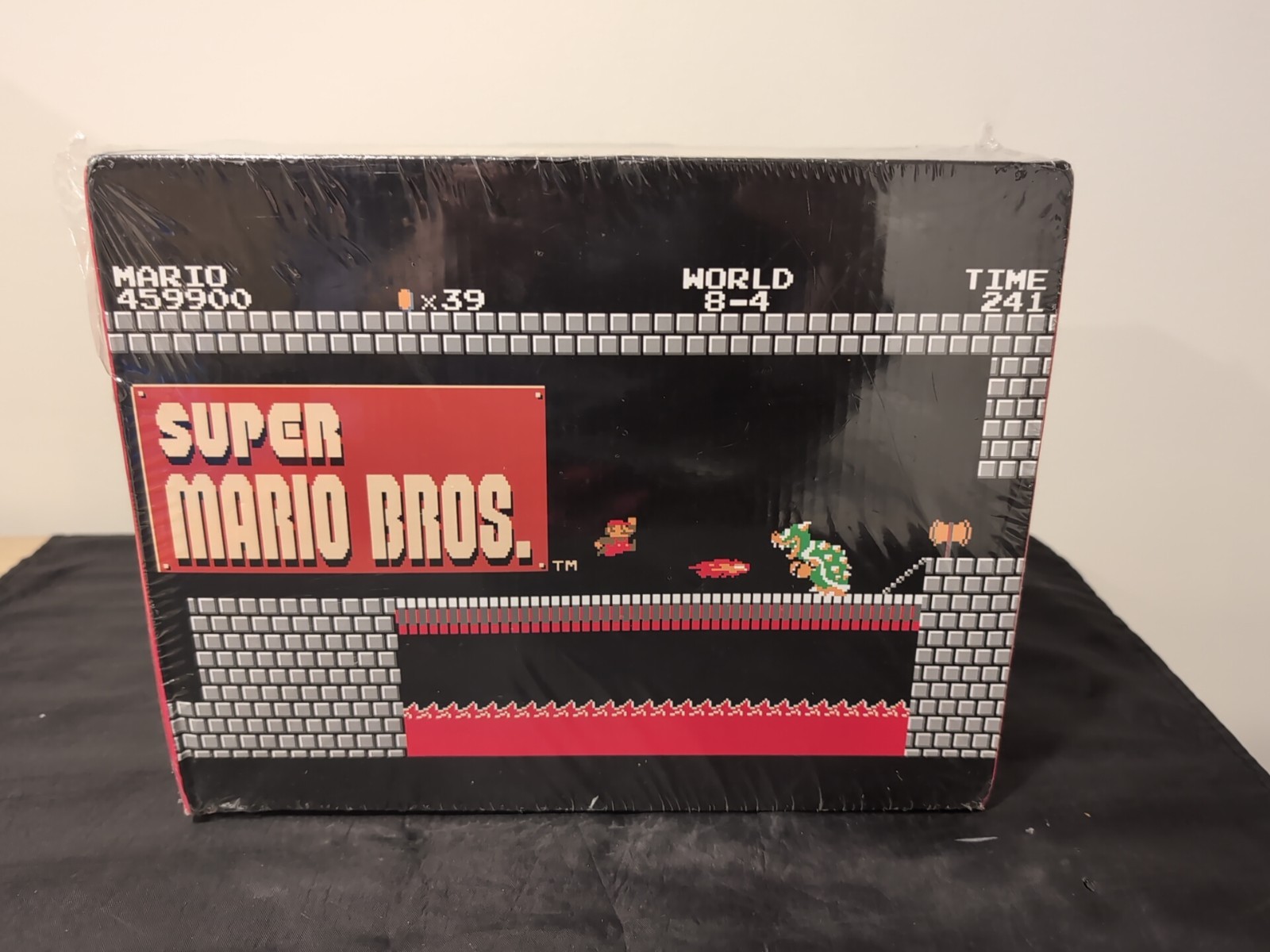Culture Fly Super Mario Bros. NES Collector’s Box 7pc Gift Set