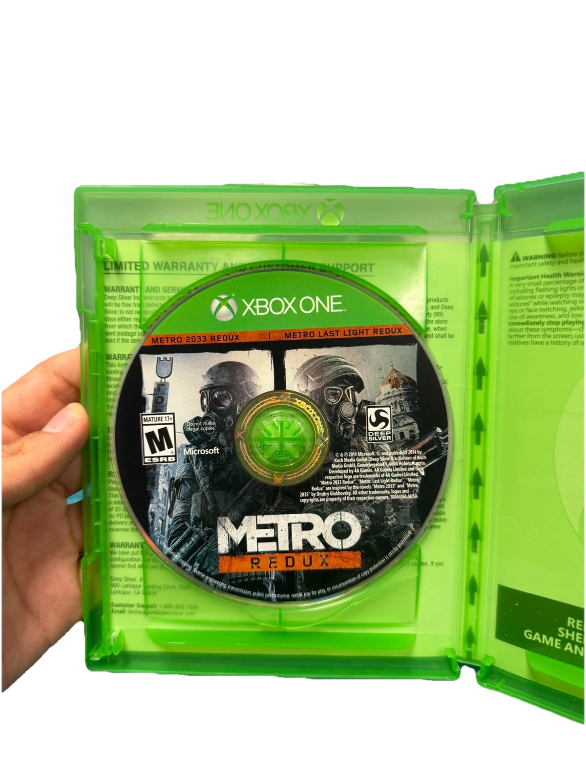 Deep Silver Metro Redux Xbox One M Shooter Survival Compilation NTSC-U/C 2014