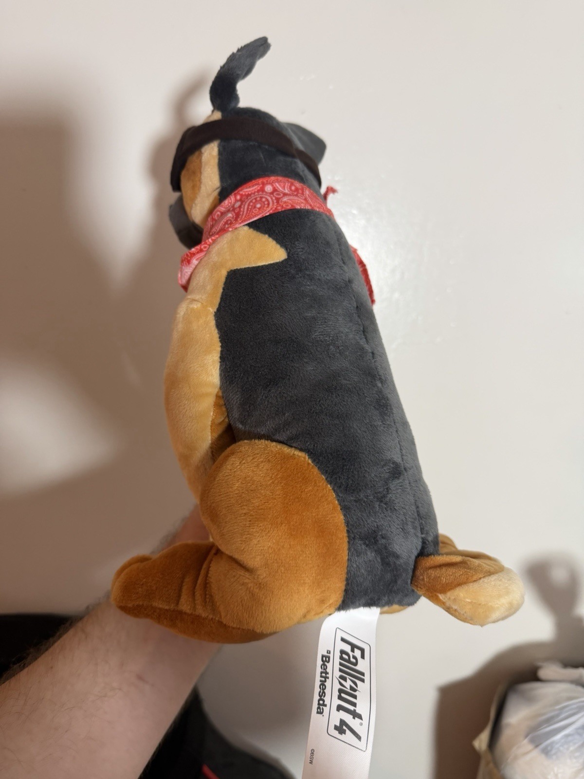 Fallout 4 Dogmeat Plush Figure Stuffed Animal Dog W/ Bandana & Goggles Bethesda