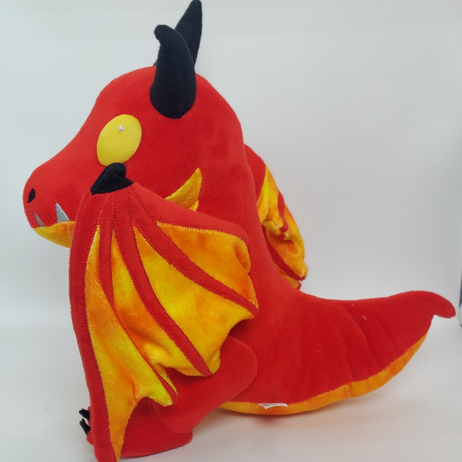 World of Warcraft Plush Crimson Whelpling Blizzard Entertainment No Bag
