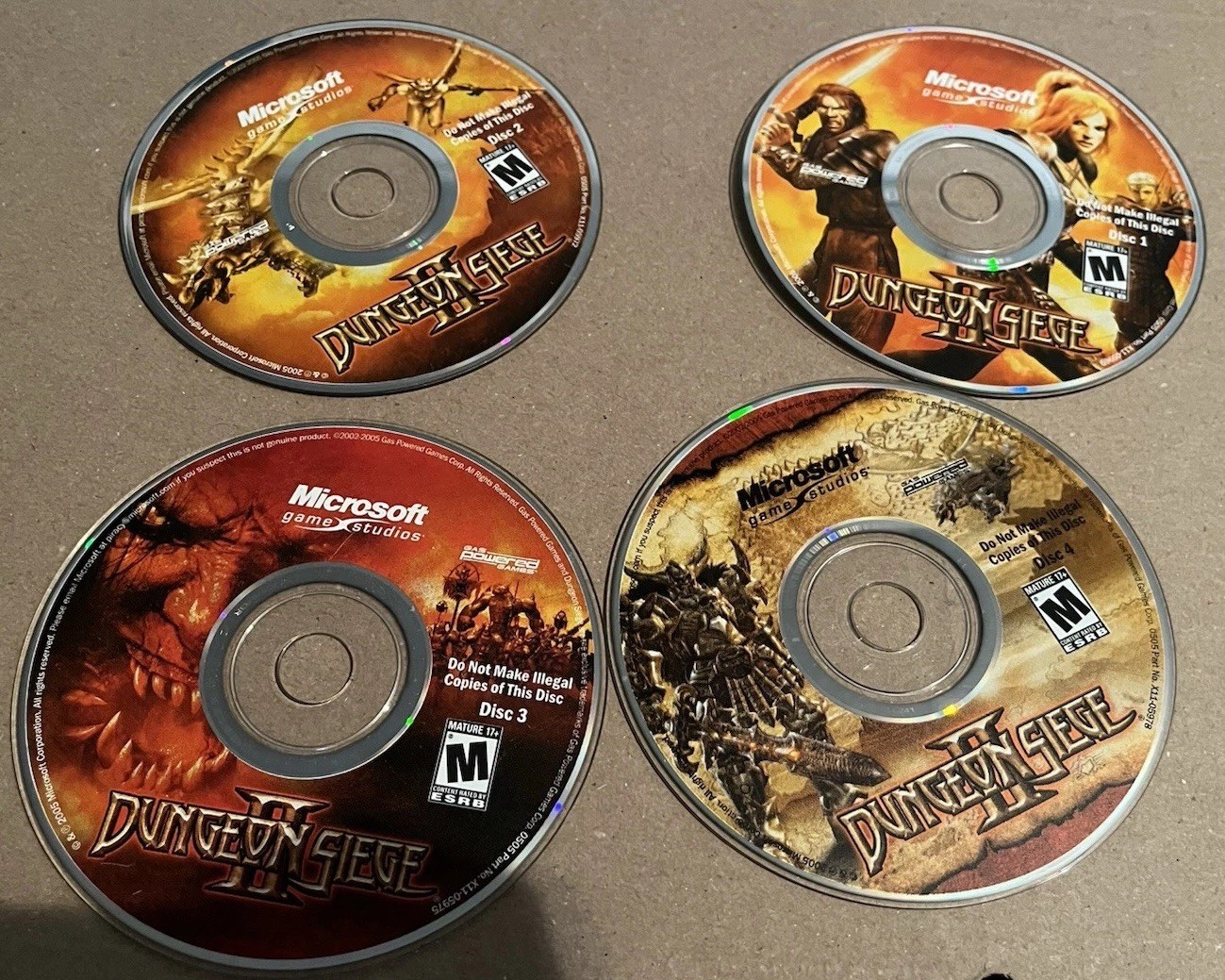 Dungeon Siege II (PC CD-ROM) Game W/Product Key, Manual & 4 Discs