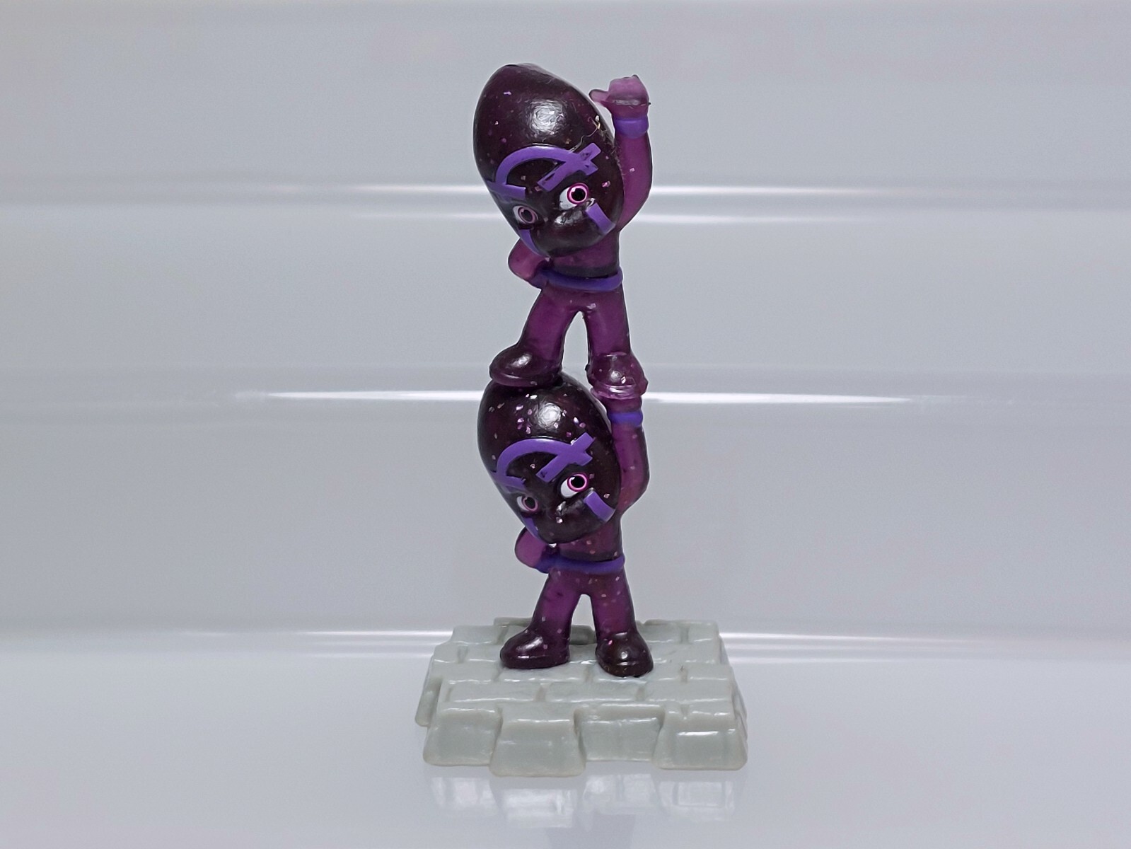 PJ Masks Ninjalino Clear Glitter Figure Frog Box 2.4in